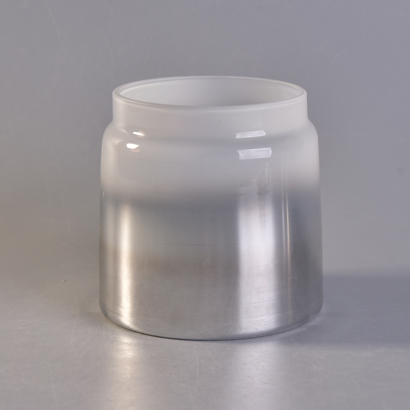 690ml Gradient pearl white ion-electroplating glass candle jar