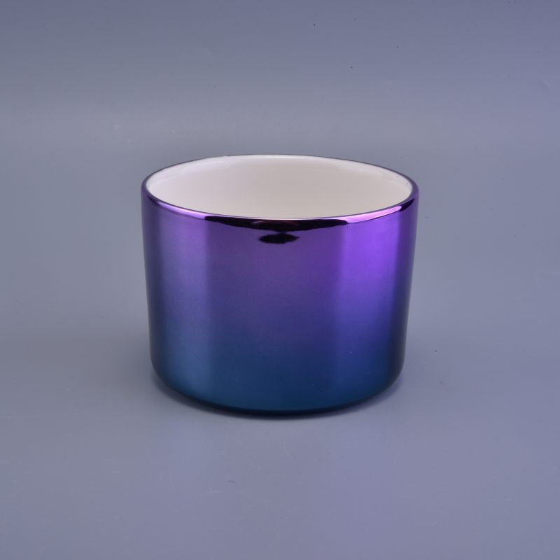 short ceramic round candle vessel with gradient glaze