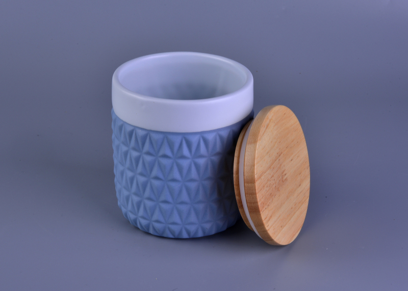 Blue round diamond ceramic jar with wood lid