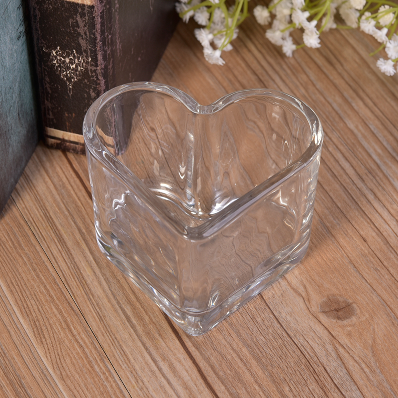 Heart-shaped large capacity glass candle jar 